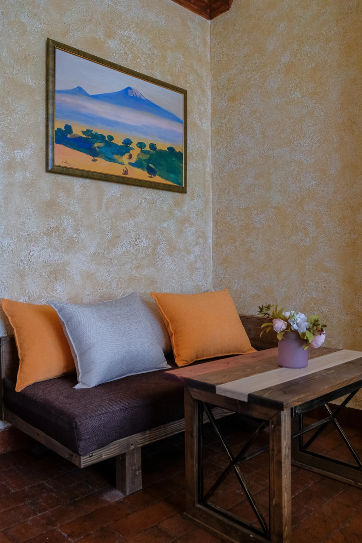 Отель Кавказ