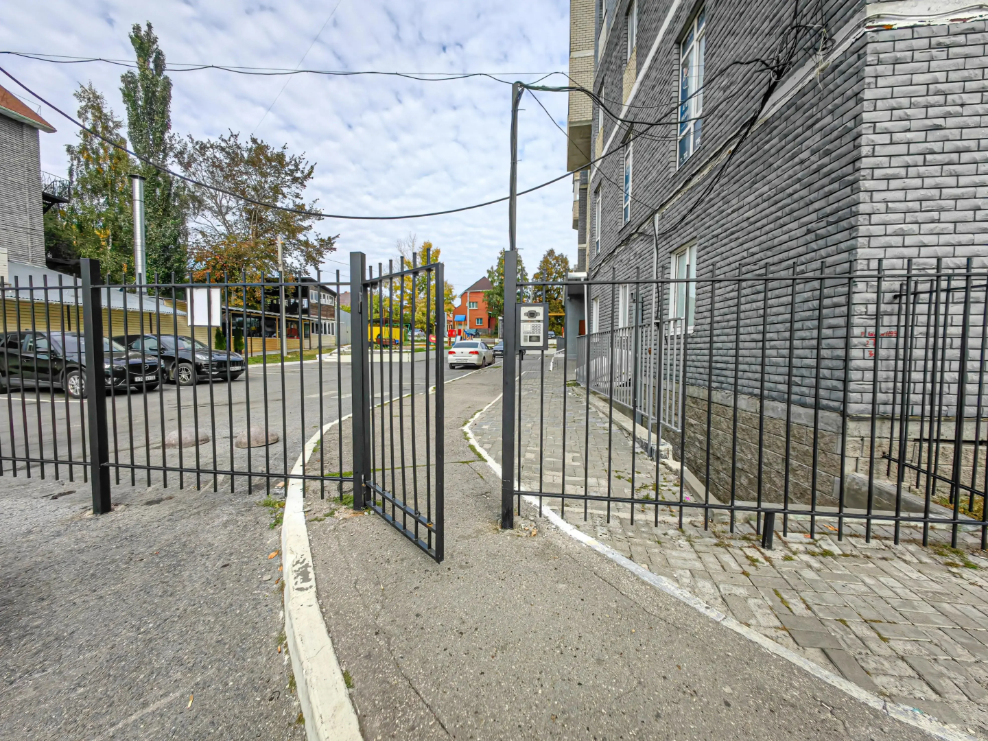 Апартаменты двухкомнатные на Нариманова 38