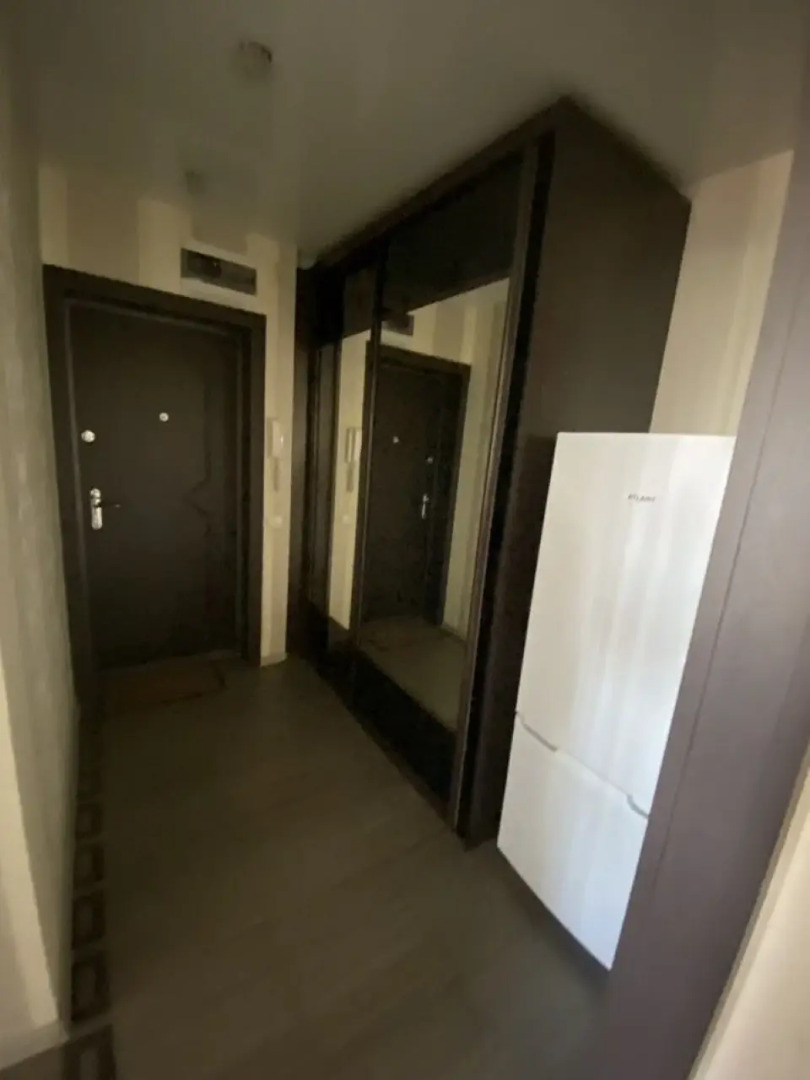 Квартира трехкoмнатная в Cоpмовском paйoне