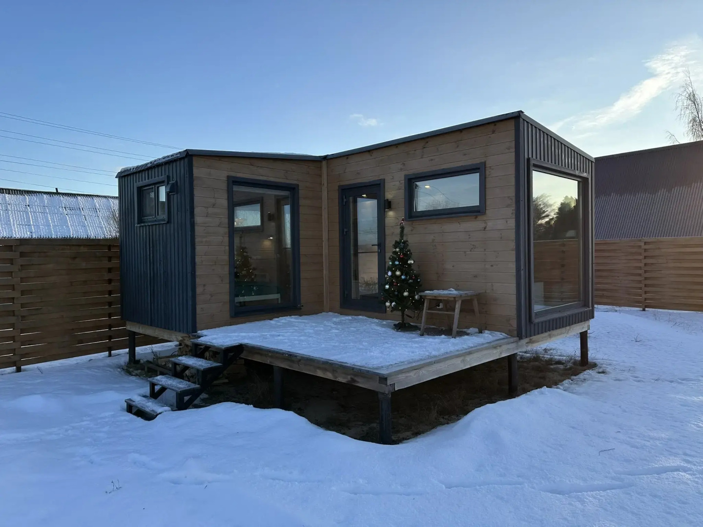 Частный дом Над Рекой