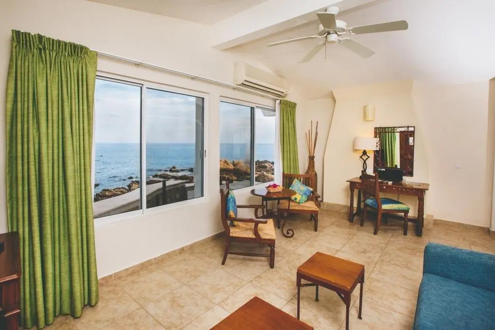 Отель Punta Pescadero Paradise Resort