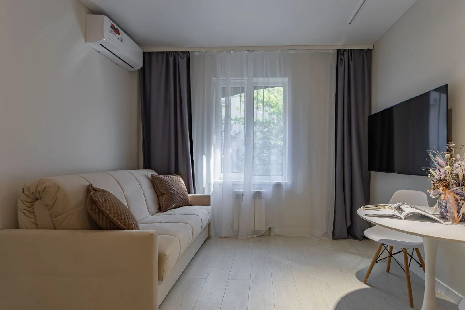 Апартаменты Hotel Attashe