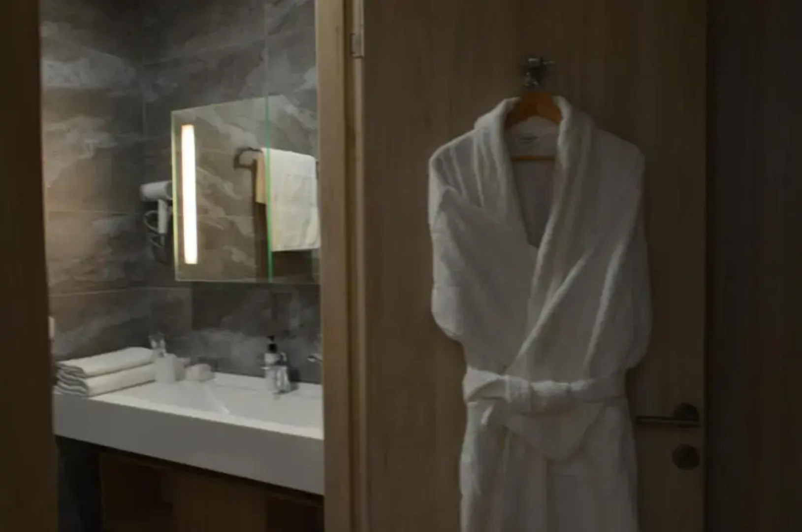 Апарт-отель Yes с видом на сад