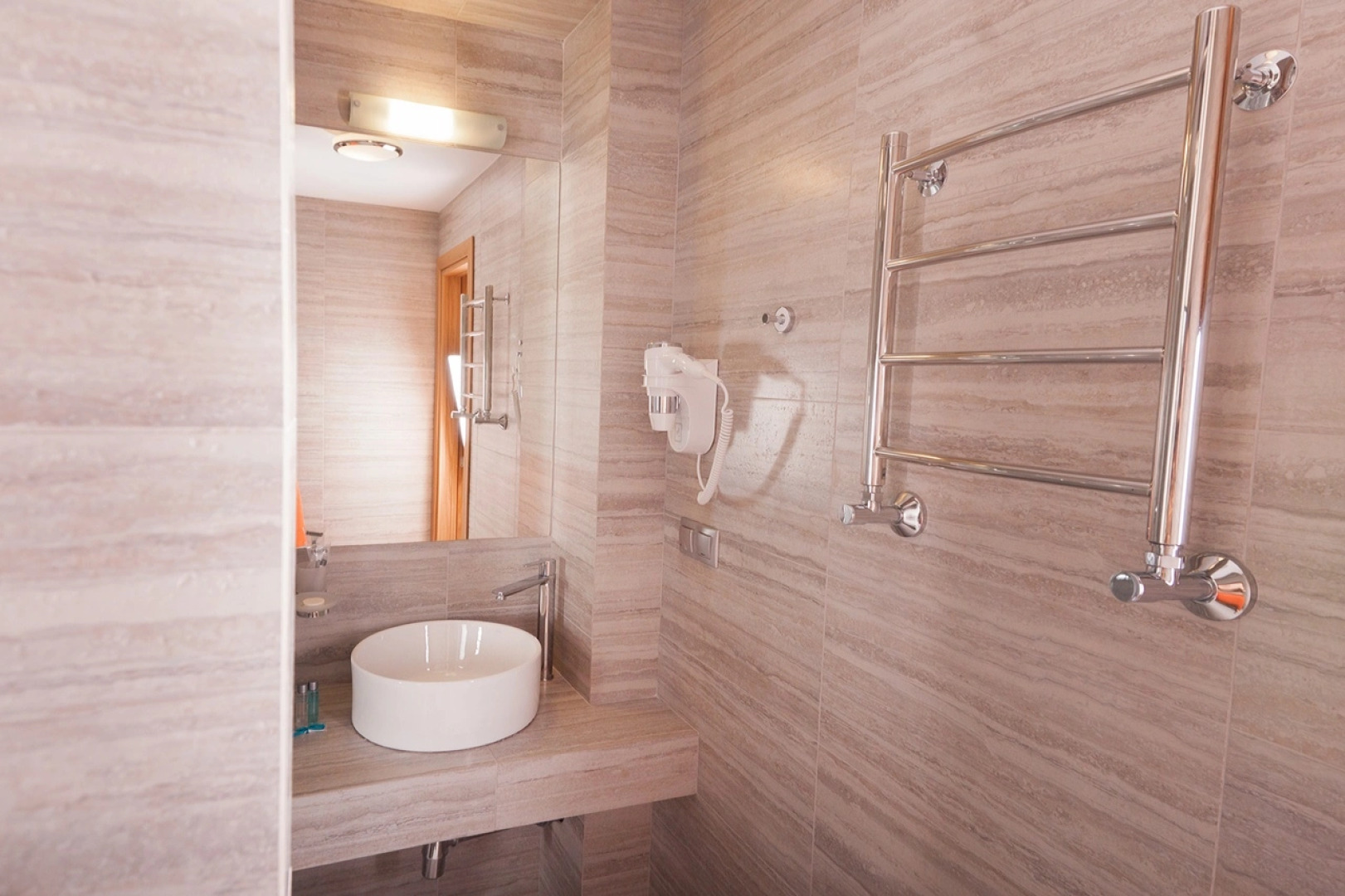 Отель Морамар