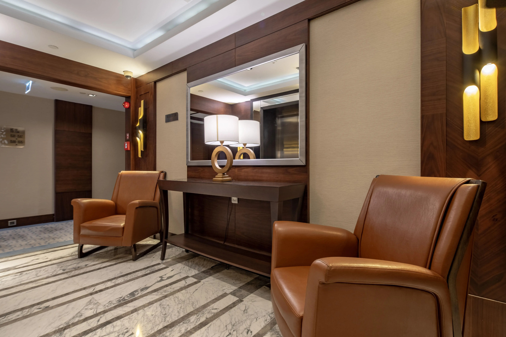 Royal Stay Palace Hotel
