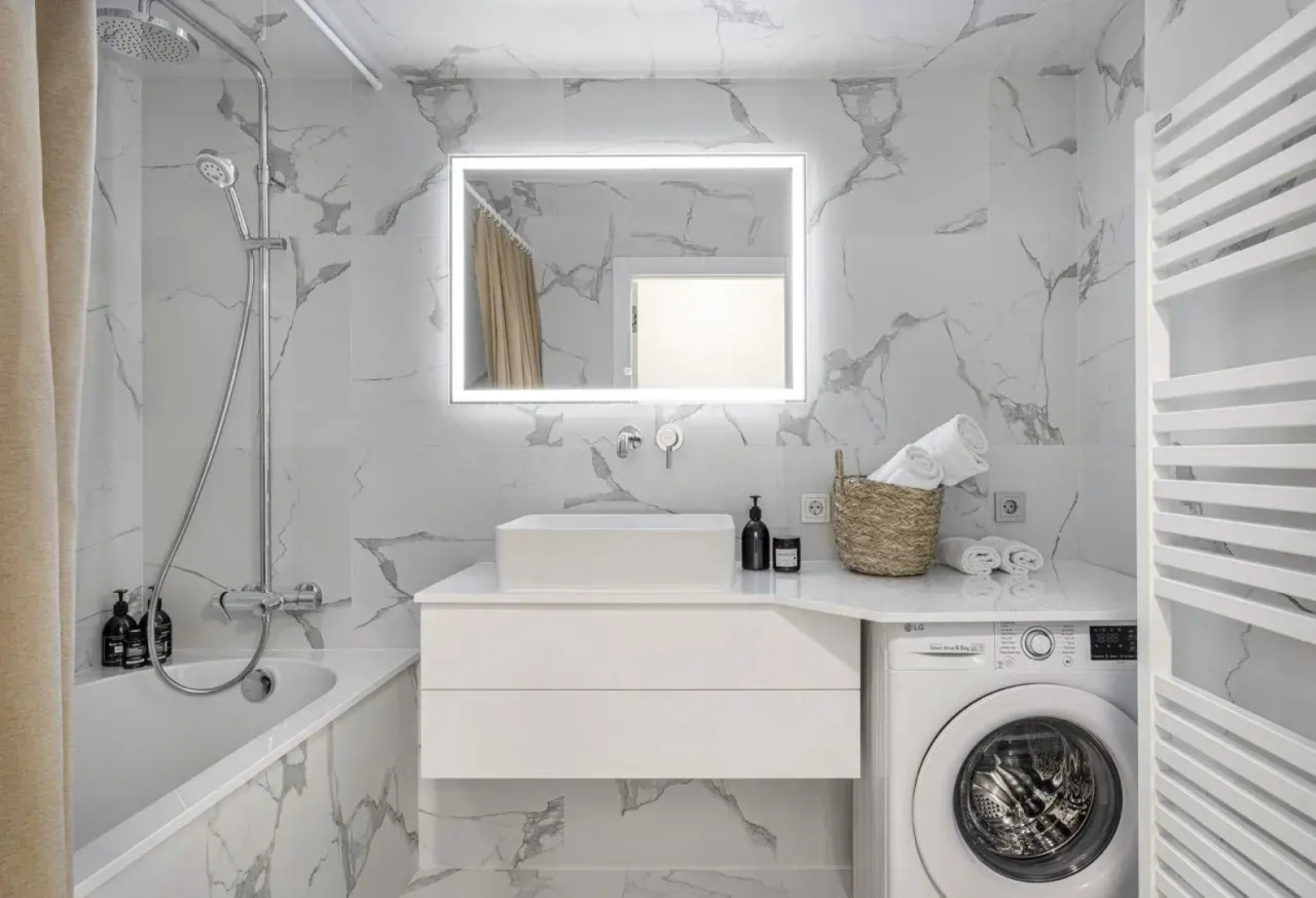 Апартаменты На Колоскова 8