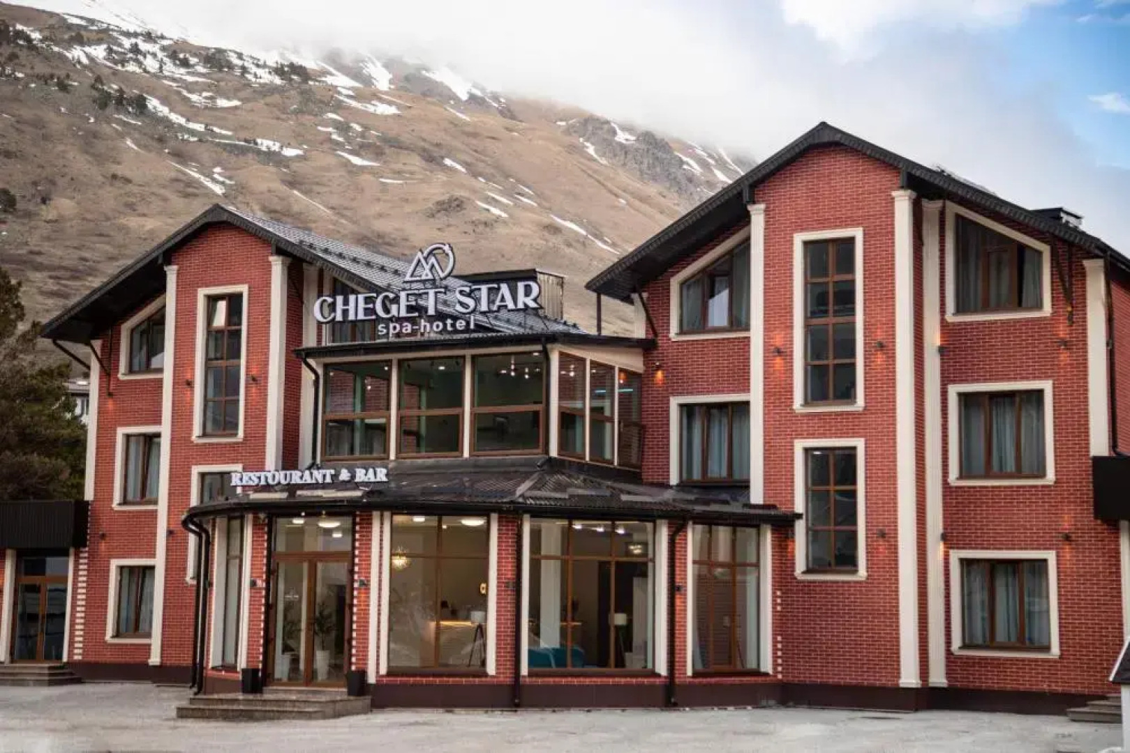 Отель Чегет Стар