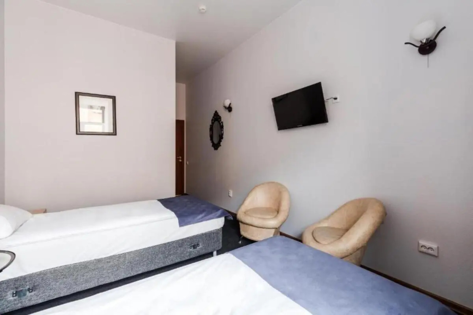 Отель Номера на Гончарной