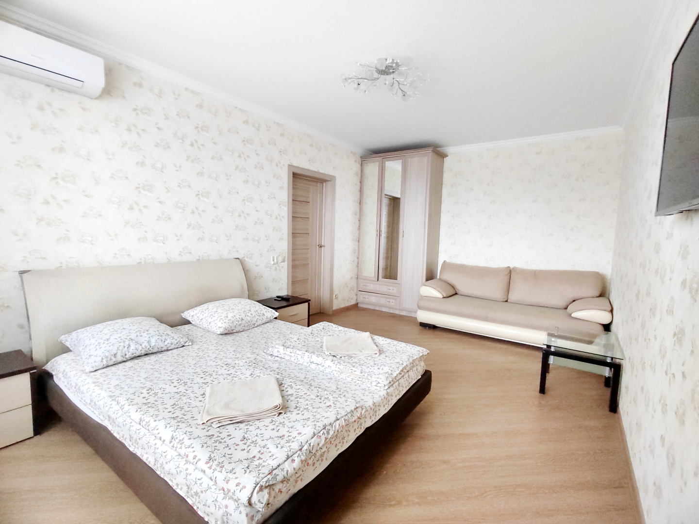 Просторные Апартаменты Рядом С Крокус-Экспо С Видом На Реку