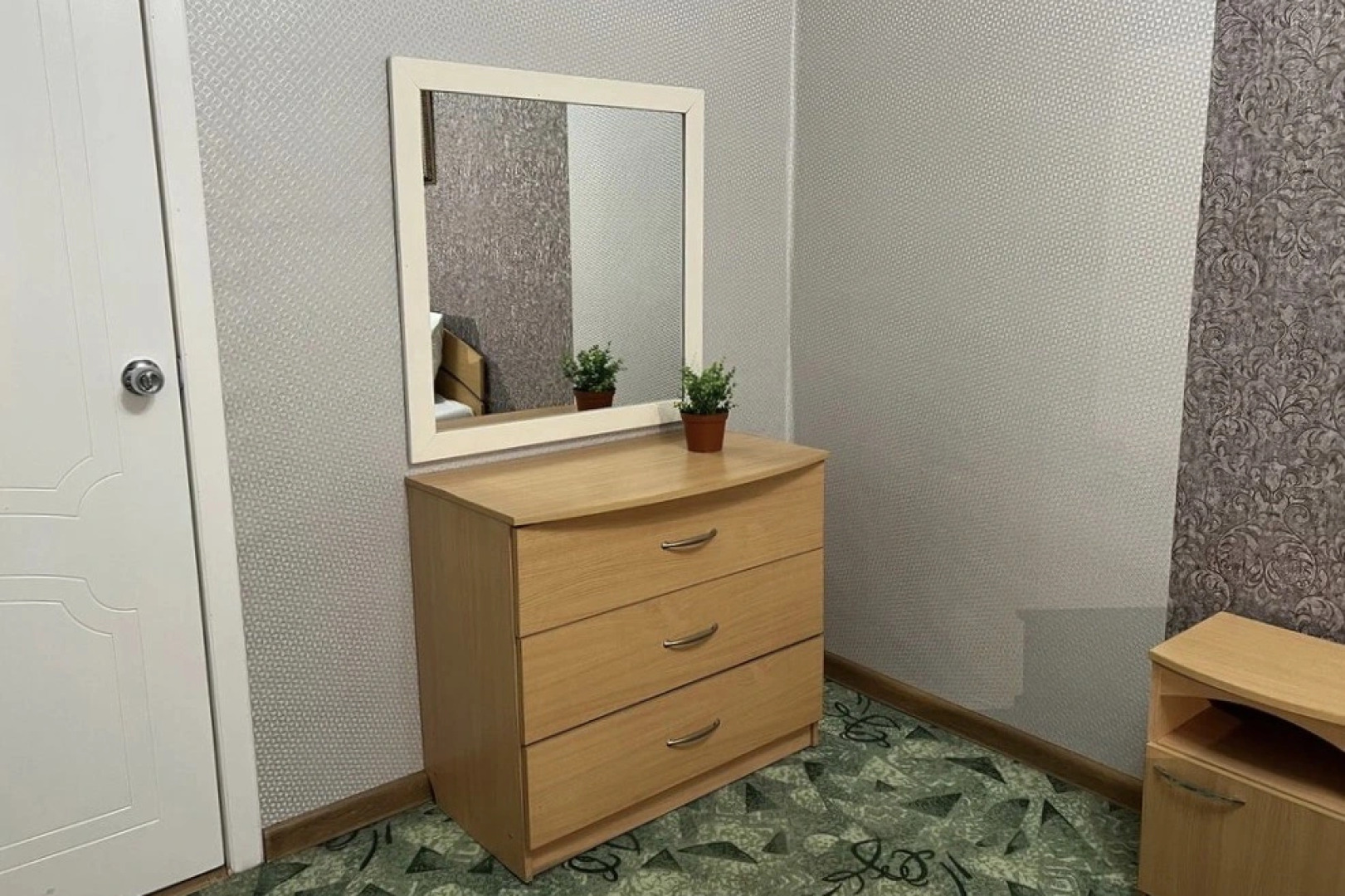 Апартаменты Красный Проспект 94/1