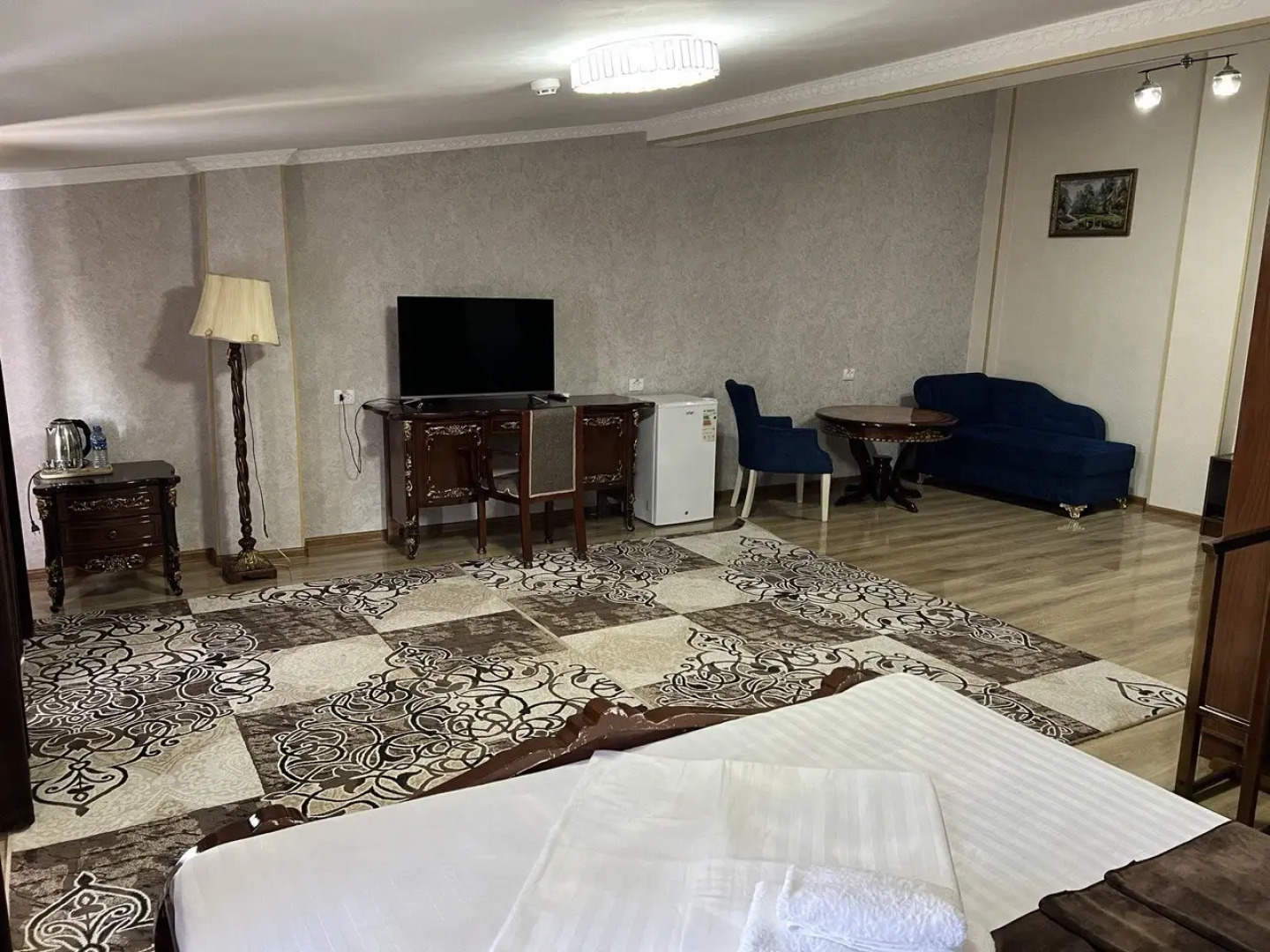 Отель Garden City