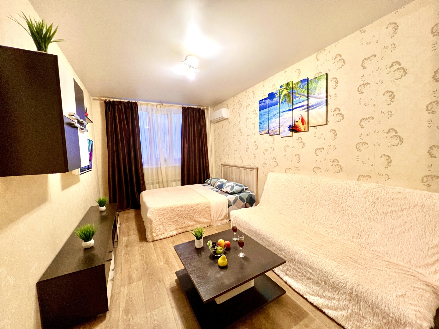 Апартаменты на 20 этаже в ЖК Гастелло (рядом с парком Гагарина)