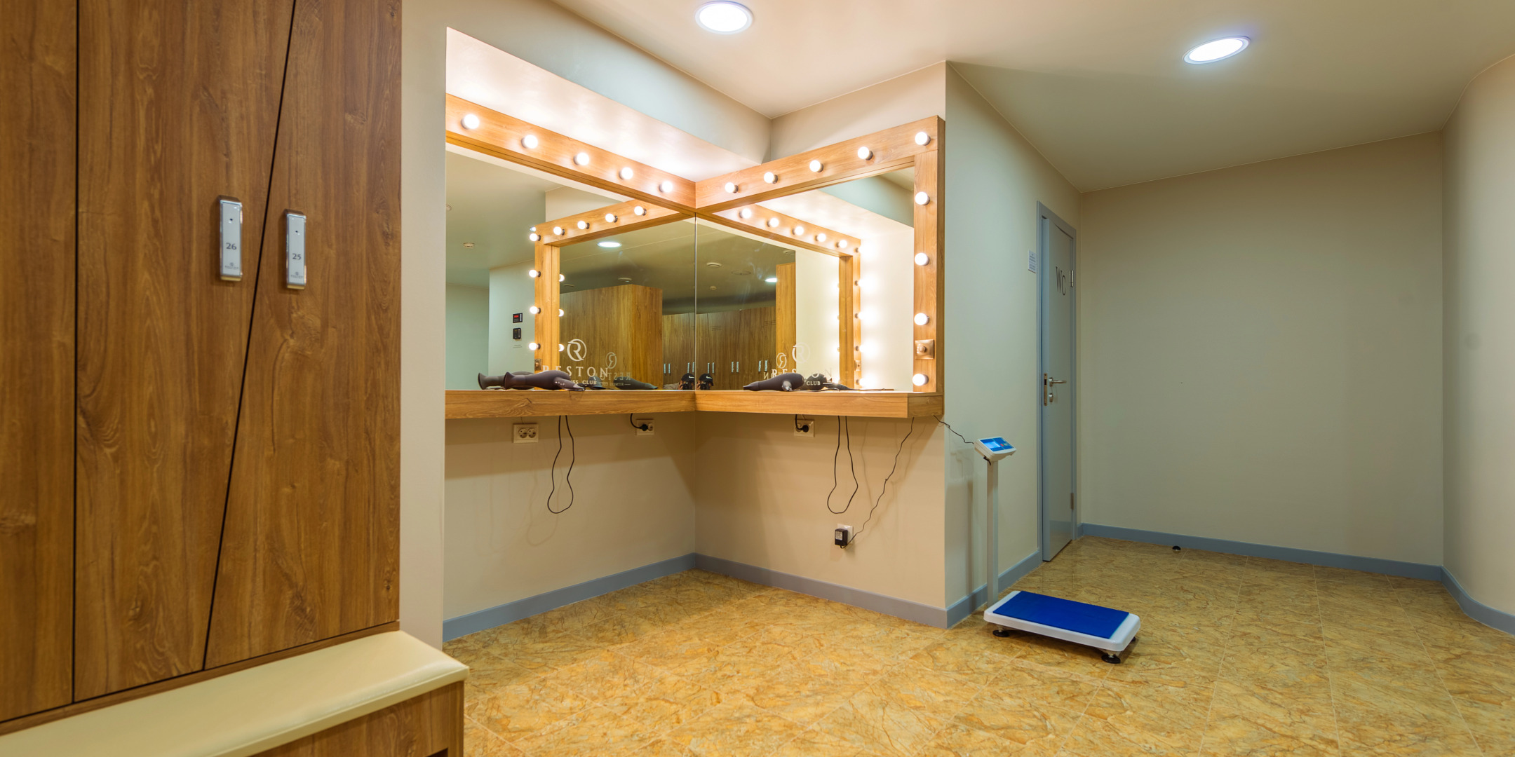 Отель Reston Hotel&Spa