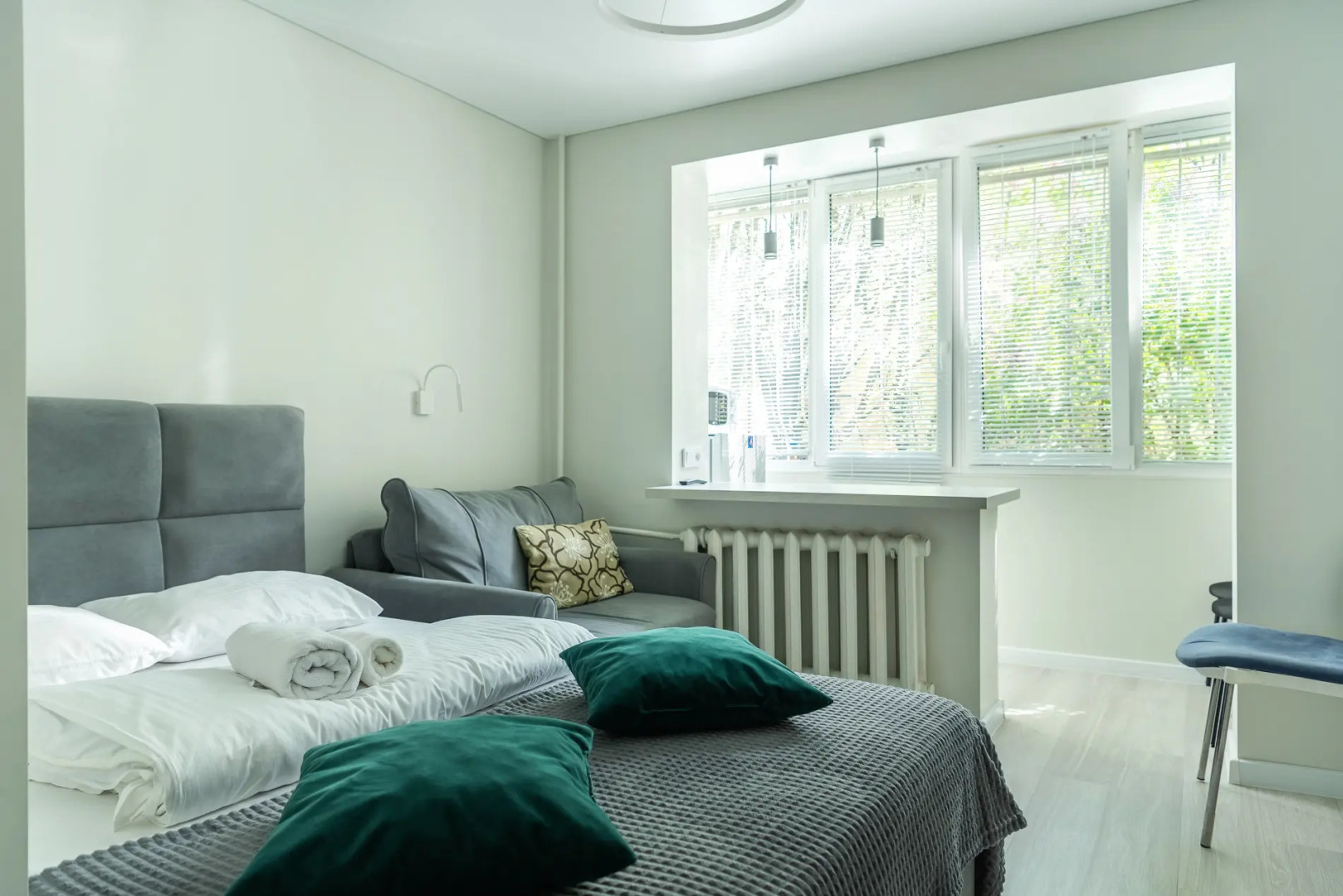 Апартаменты The Alien