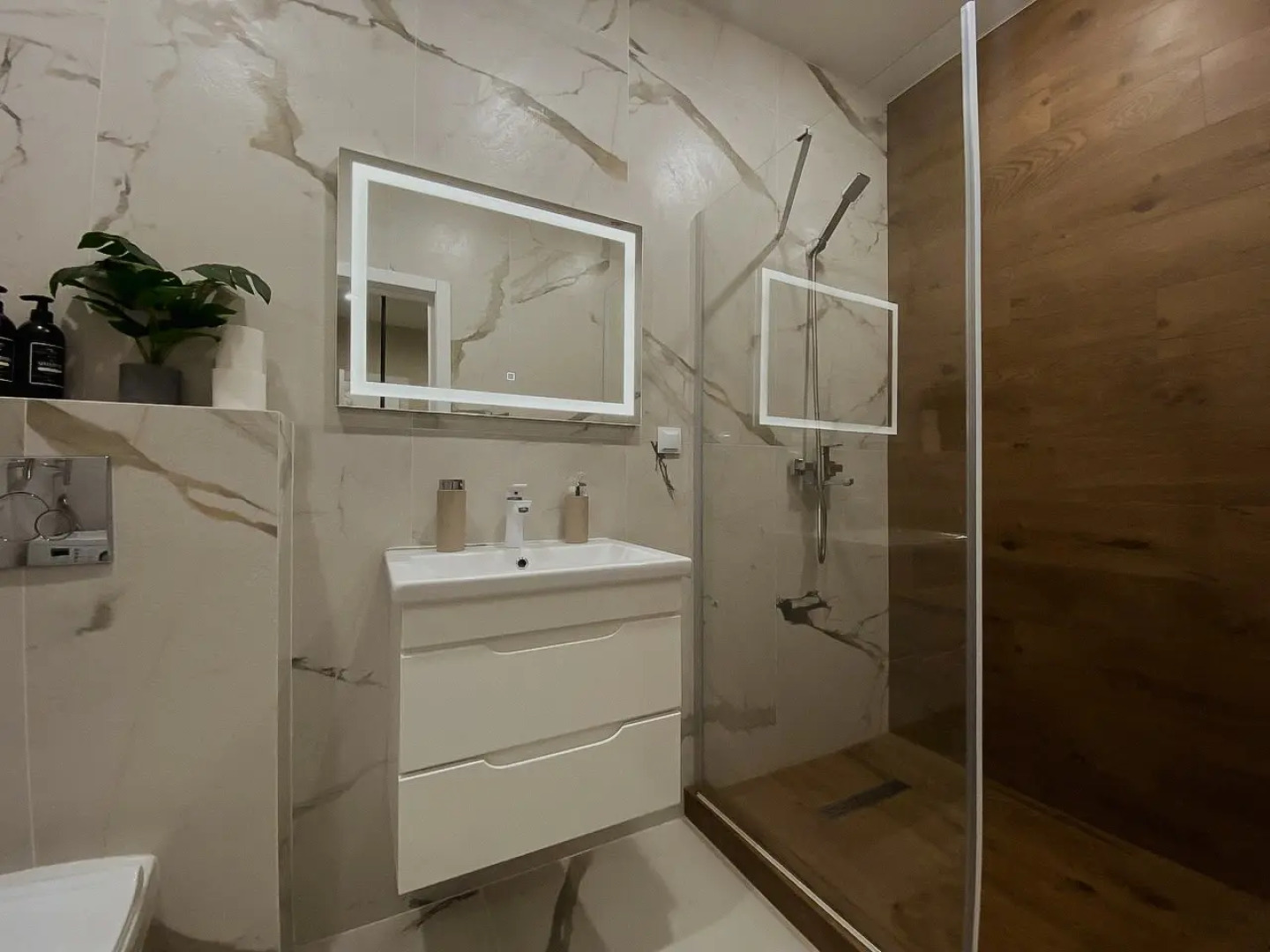 Квартира евро Green FOX в самом элитном ЖК Атмосфера