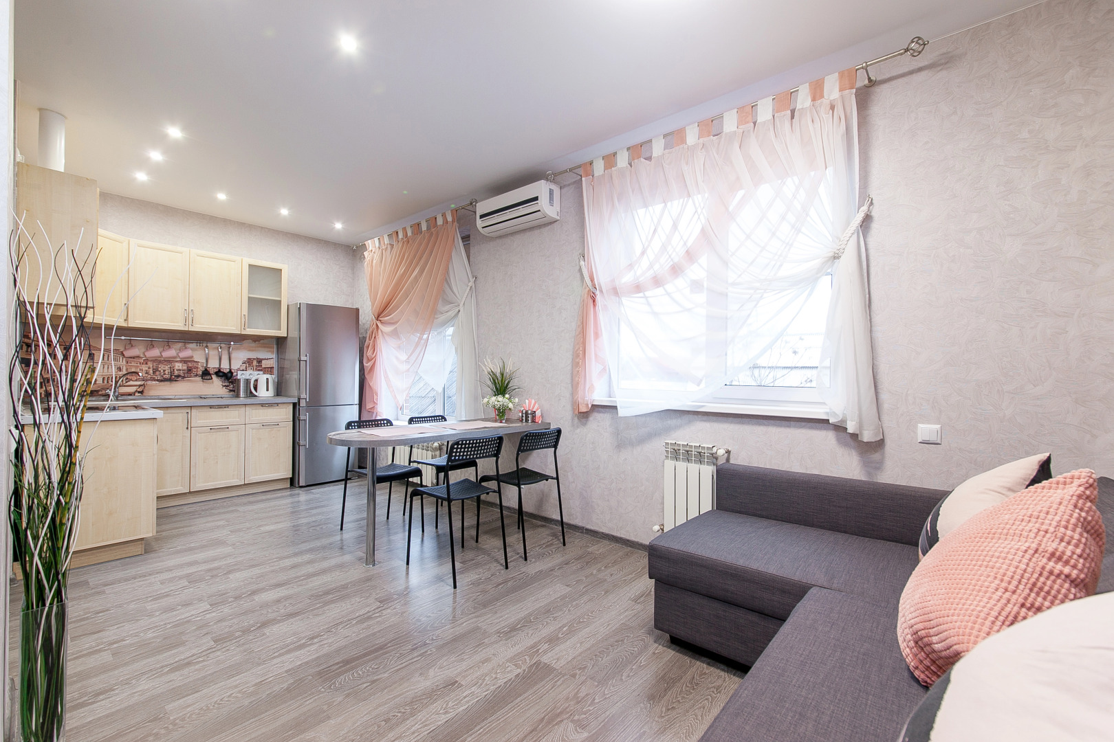 Апартаменты Центр Галерея - квартиры посуточно