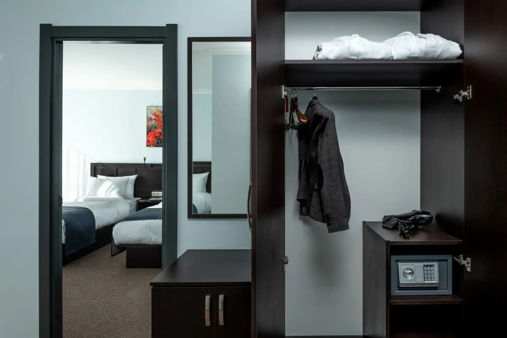 Отель Ani Forest Hills Resort