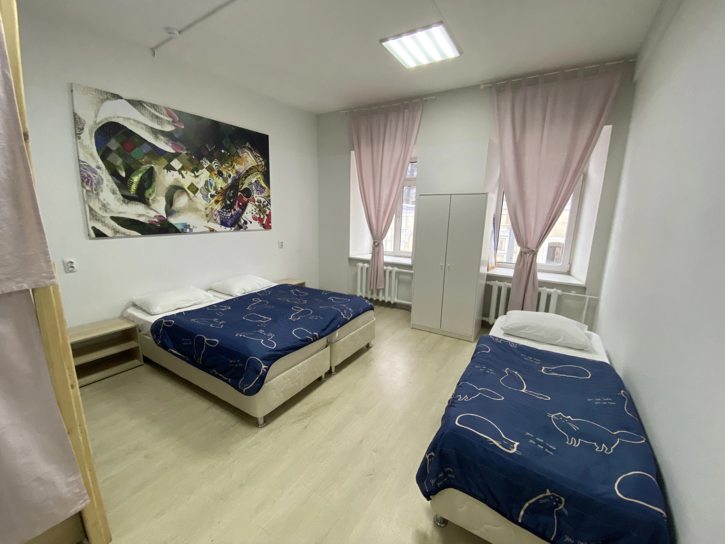 Хостел Град