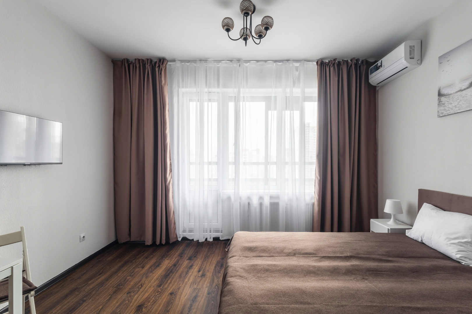 Квартира Тихий Район, Все Удобства, Приятный Вид из Окна