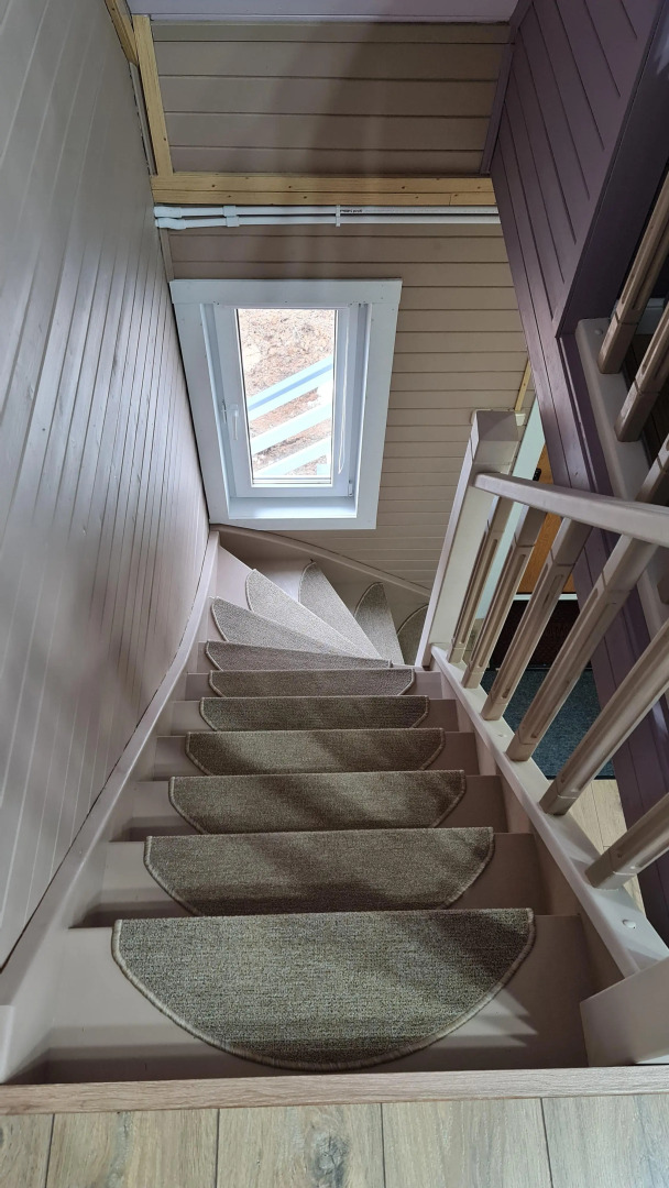 Частный Дом с Красным Залом