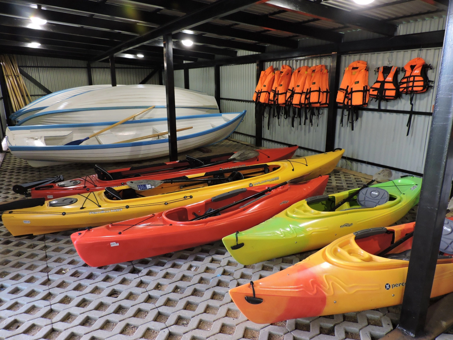 База отдыха Загородный отель Vazuza Country Club