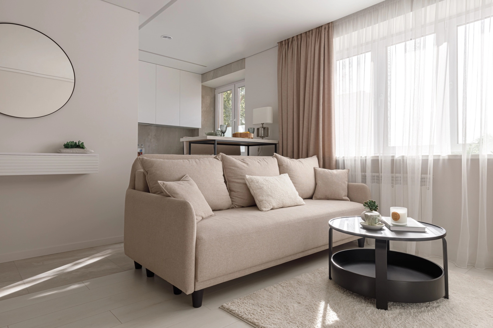 Квартира ЕвроУют Светлая студия возле достопримечательностей