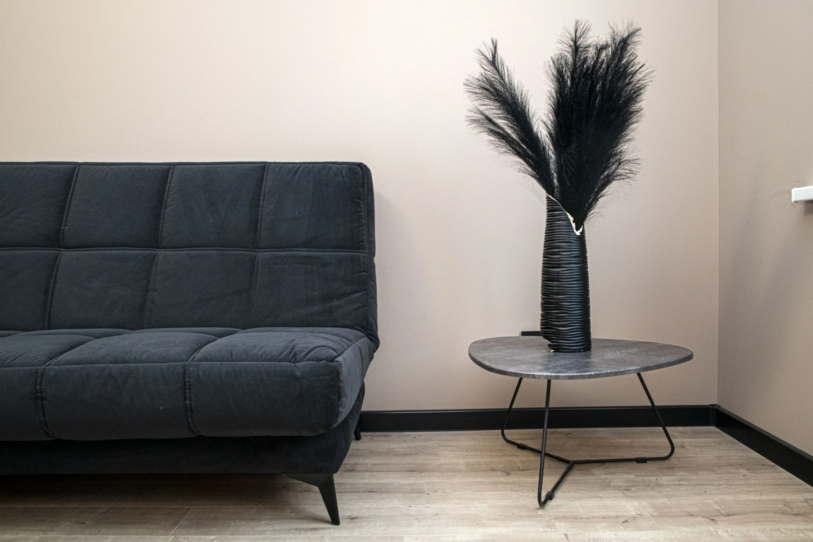 Апартаменты евротрёхкомнатные Stepanenkov в стиле лофт на Горького 24