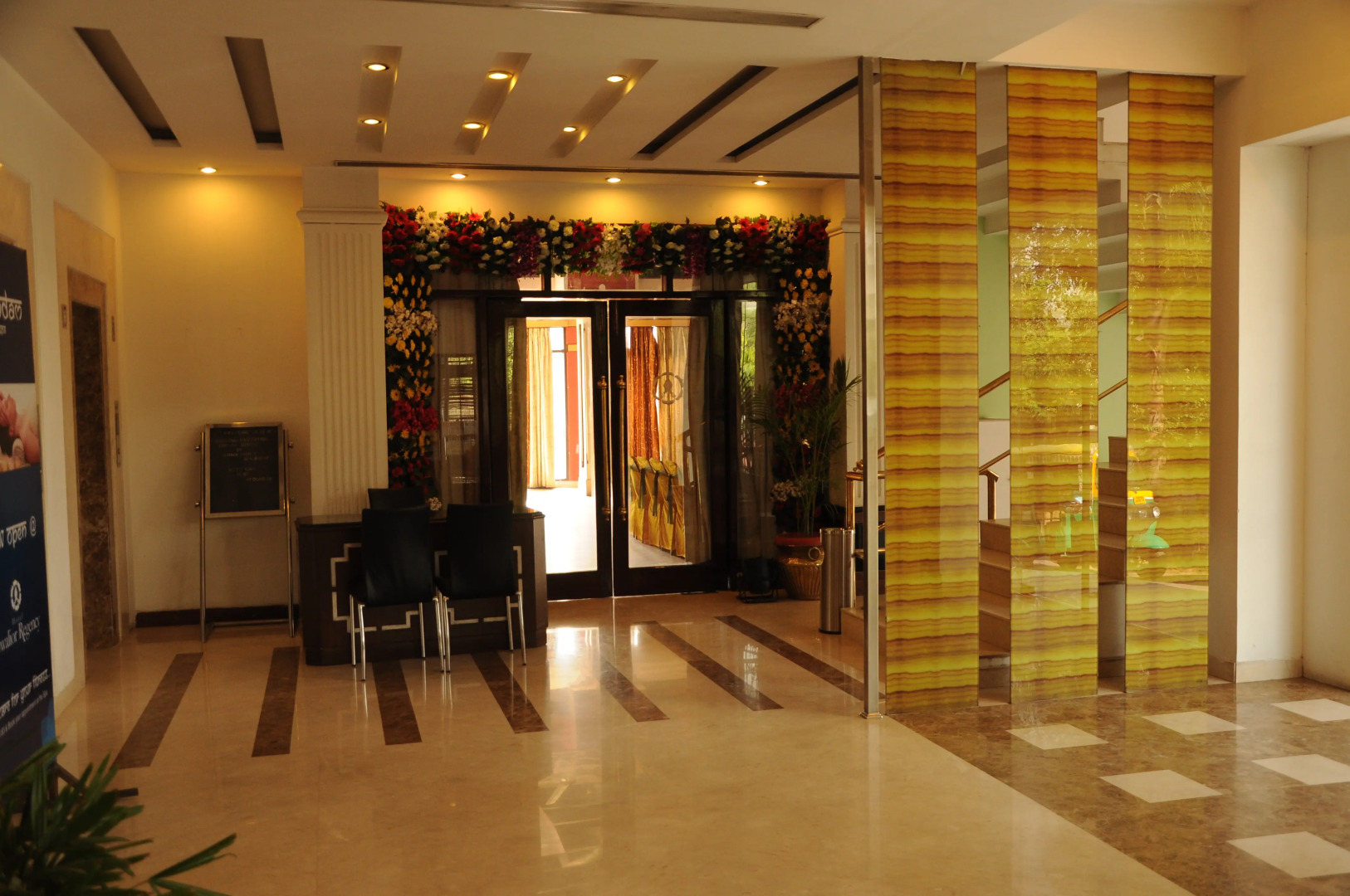 Отель Gwalior Regency