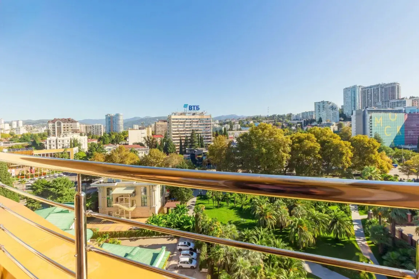 Квартира на Несебрской 5