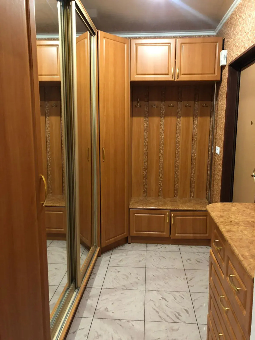 Апартаменты Мориса Тореза 79-38