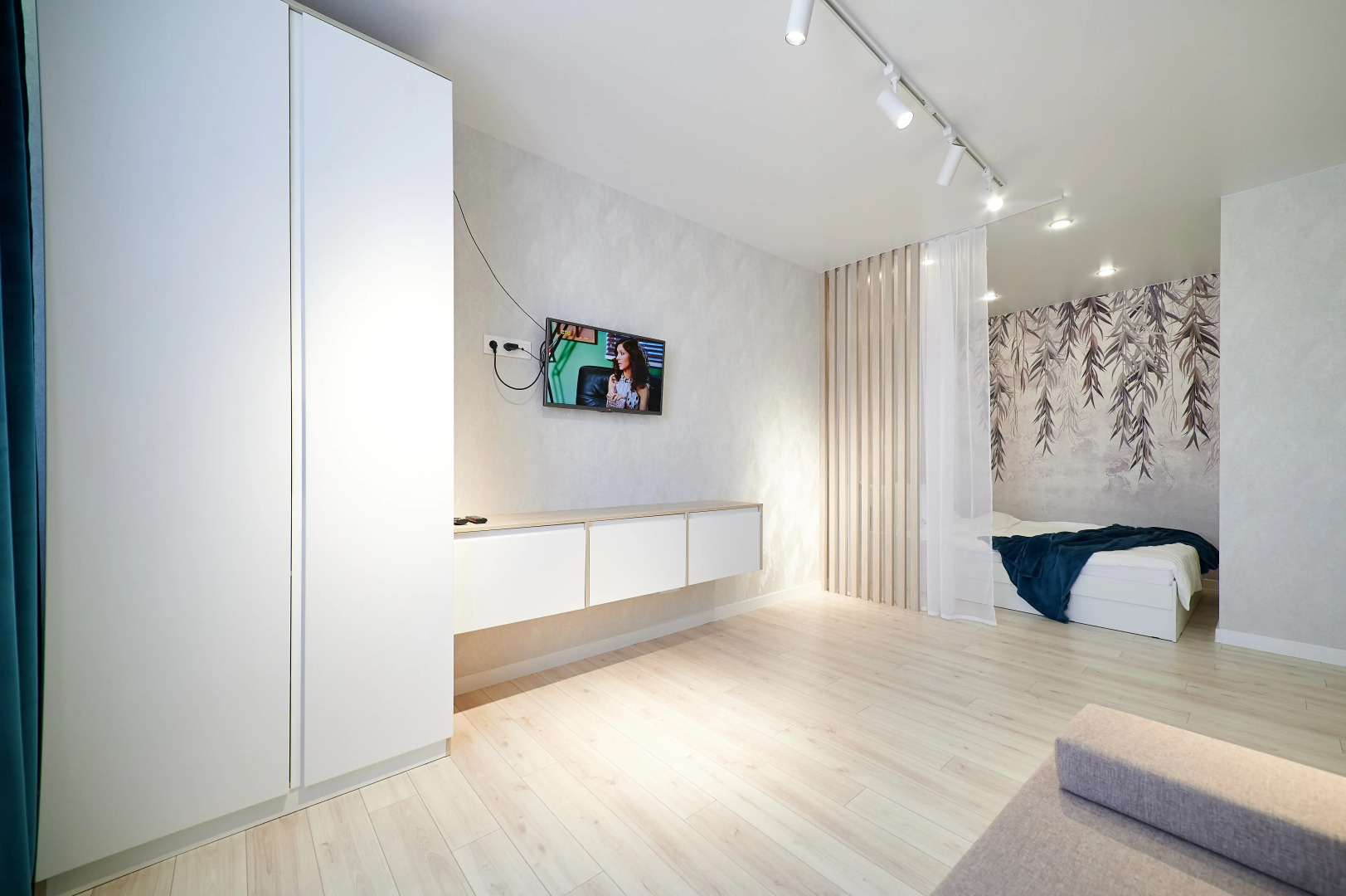 Апартаменты Aparts Metro Luxury