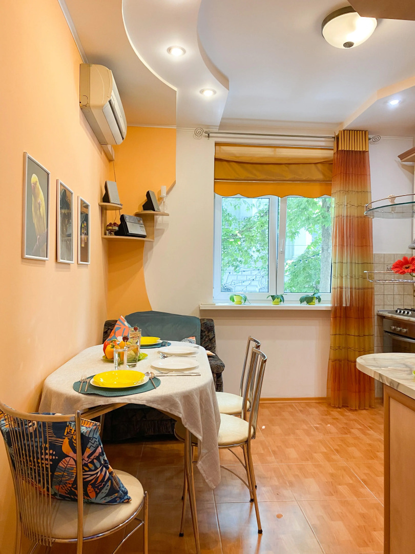 Апартаменты Счастье жить в центре Севастополя