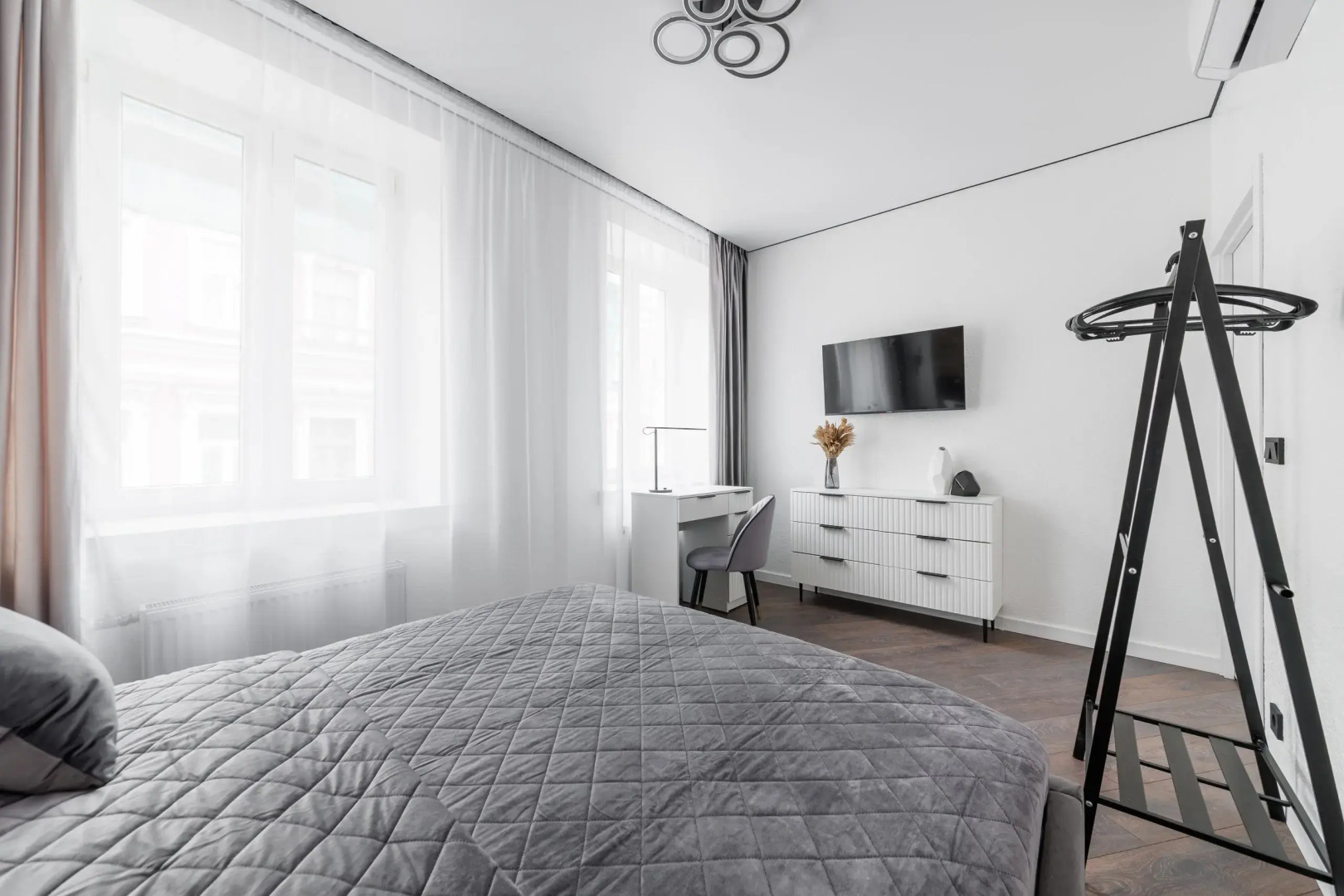 Апартаменты 2 Спальни у Канала Грибоедова