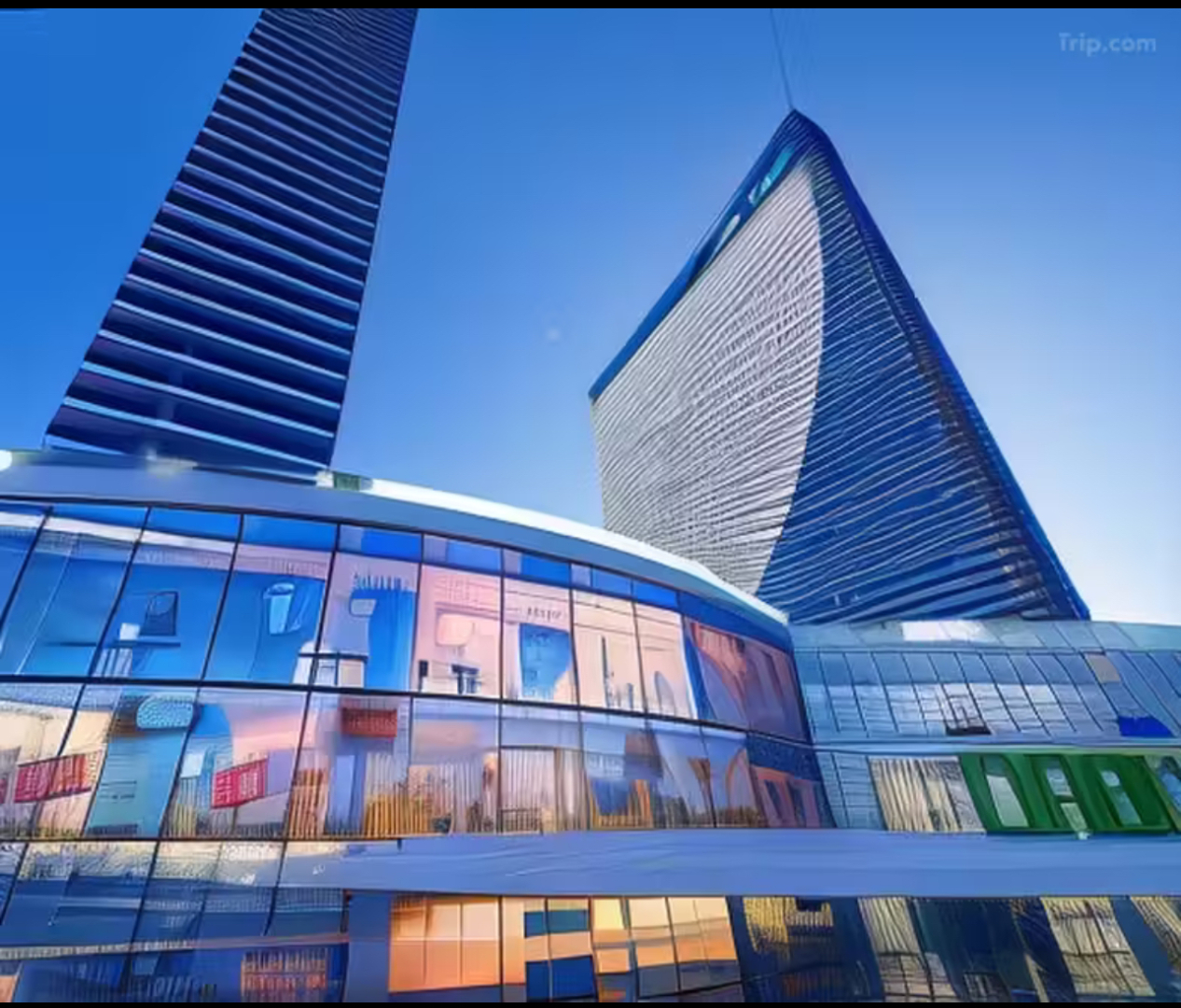 Апарт-отель V&V Orbi City