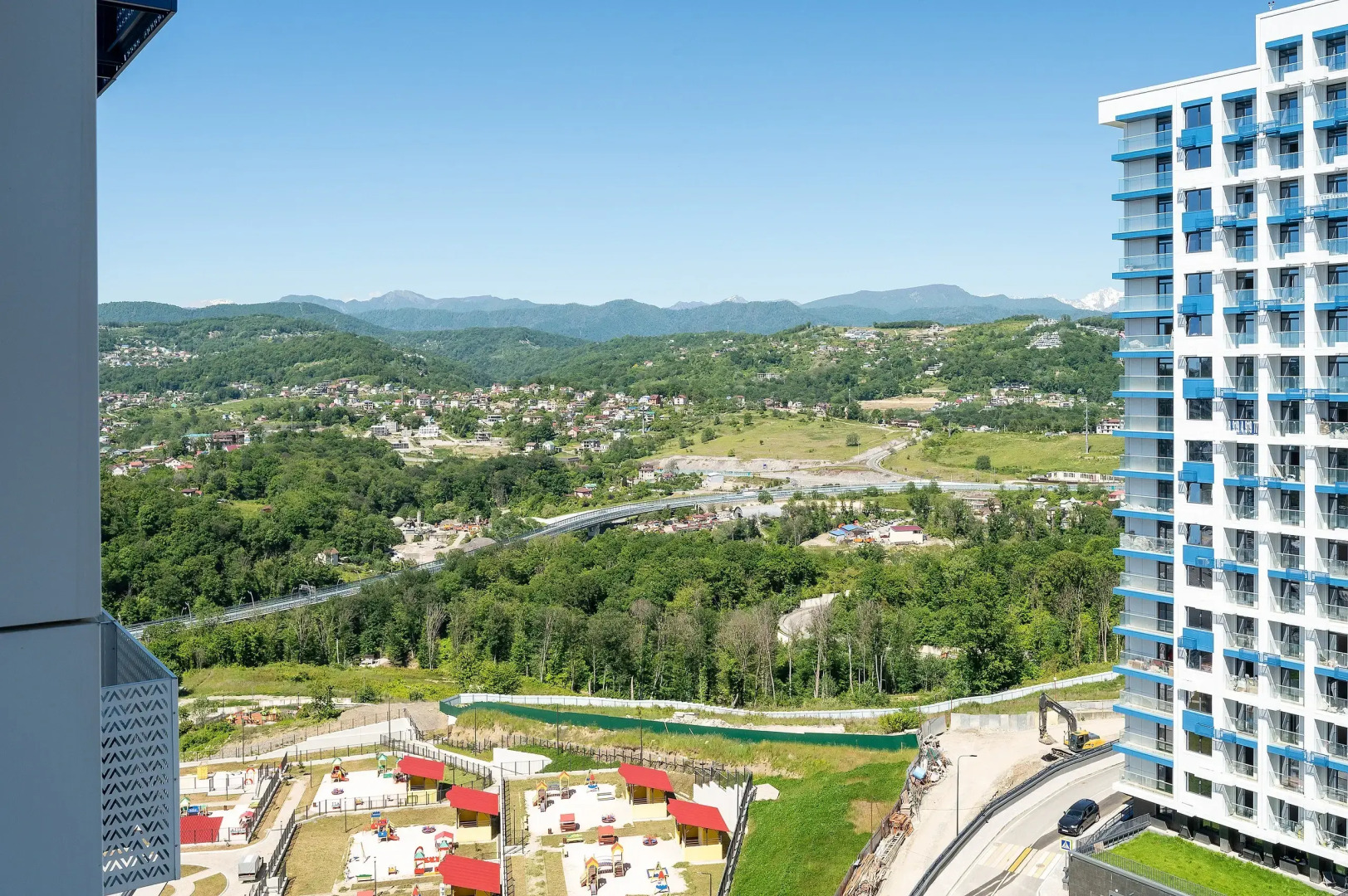 Апартаменты Оранж УК Атмосфера с Видом на Горы