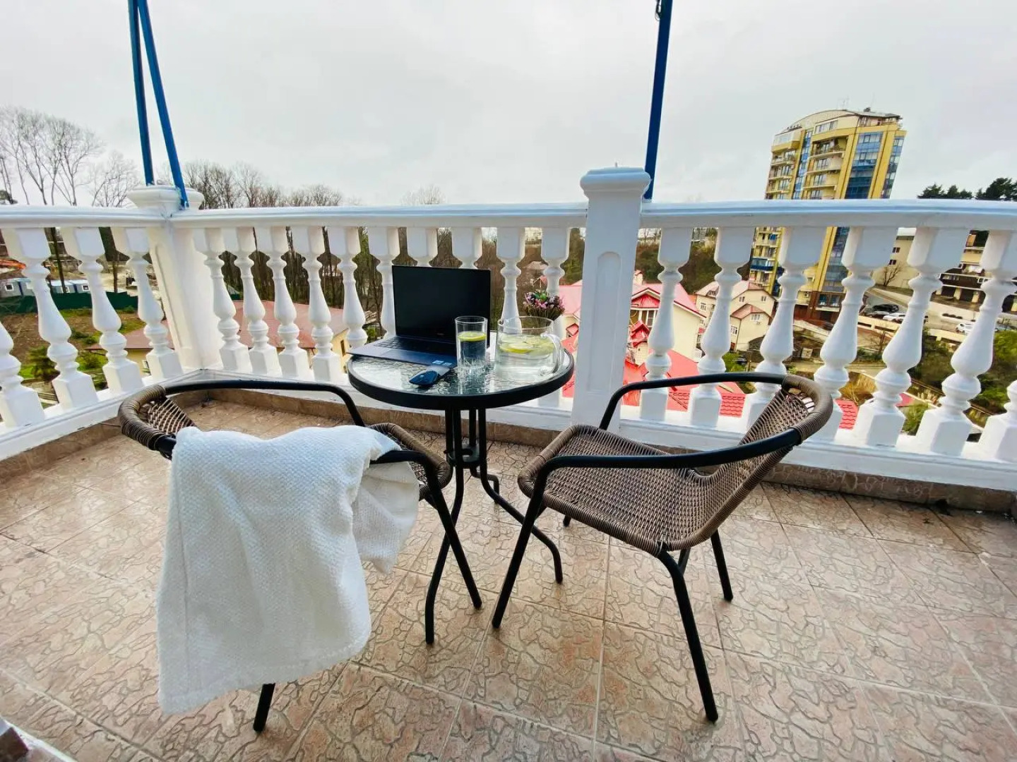 Апартаменты просторные с большим балконом