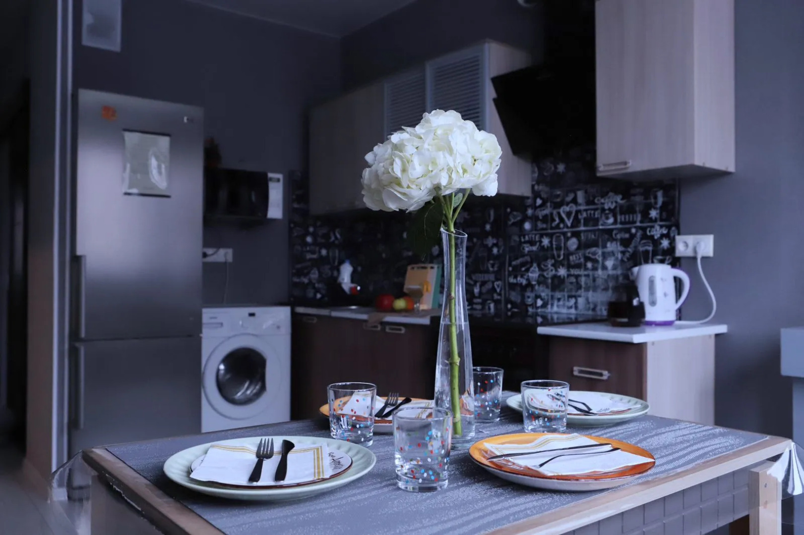 Апартаменты евро-двухкомнатные мкр Пронина к 5