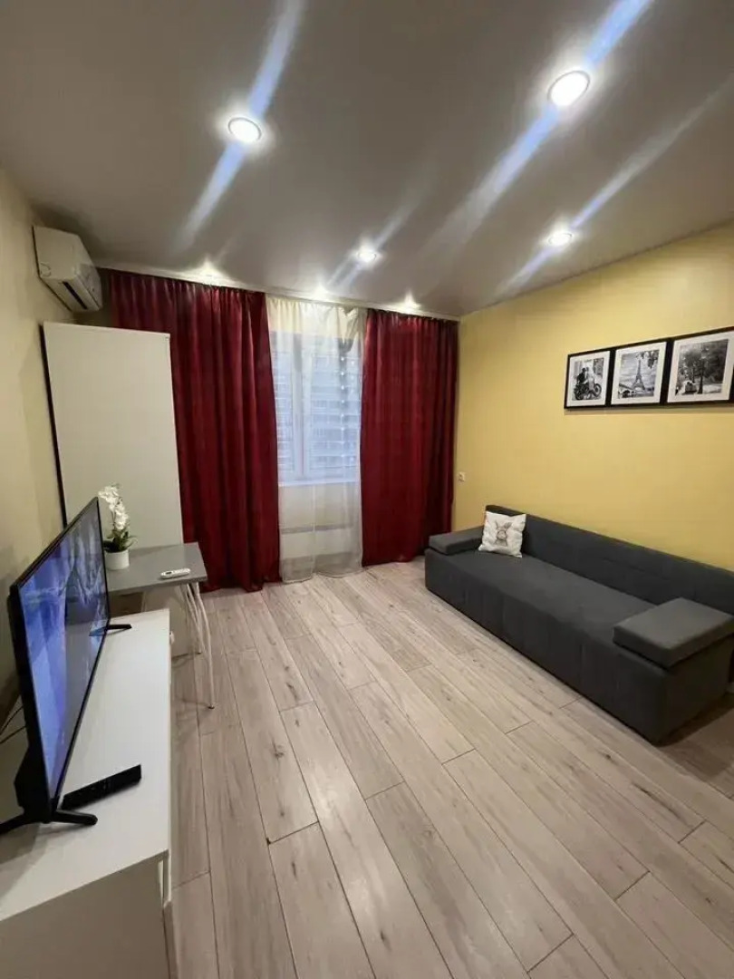 Апартаменты на улице Просвещения 13/2