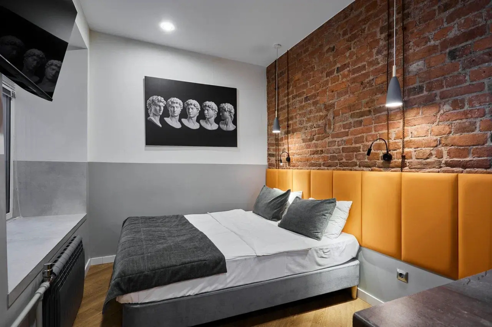 Апартаменты Отельбург на Жуковского 57