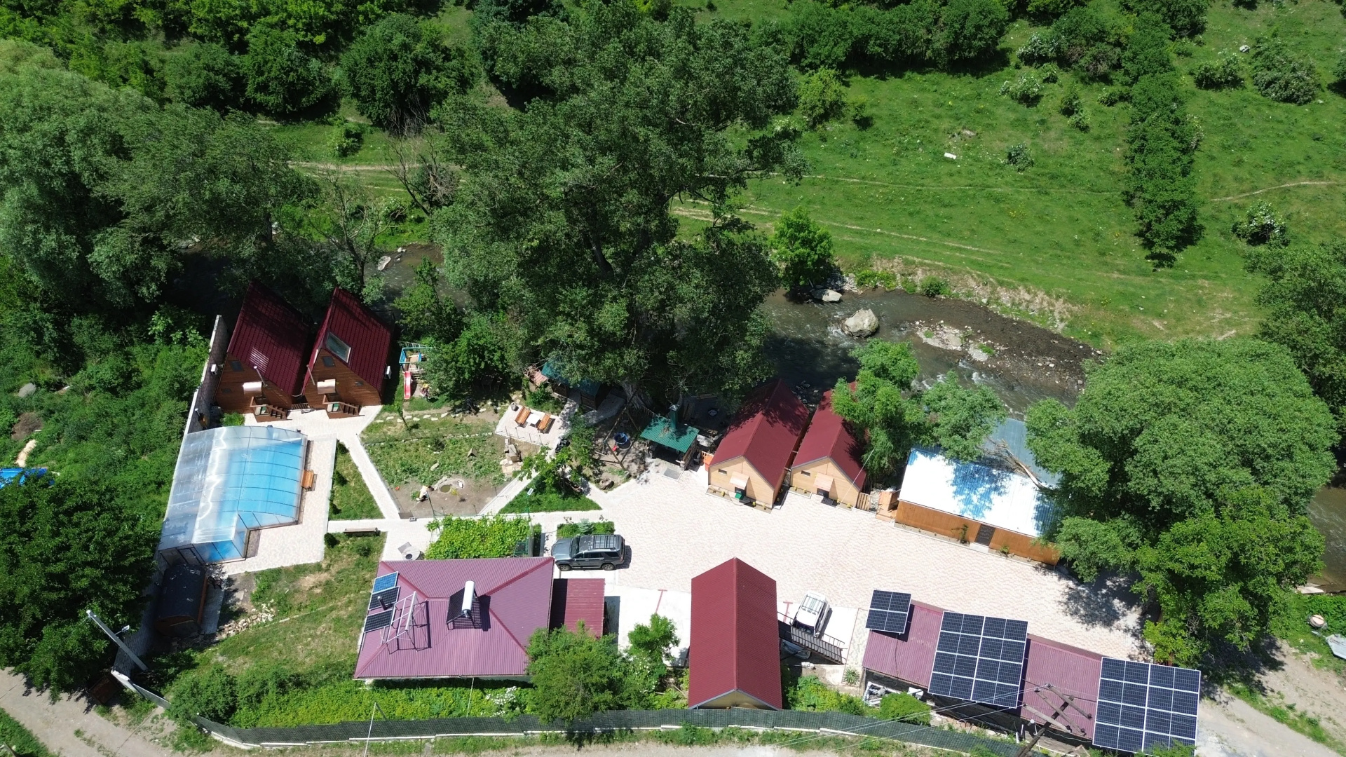 Курортный отель Qarup House