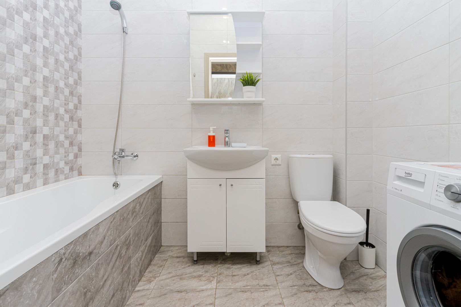 Квартира ЛЮКС Посуточно в ЖК Таврический