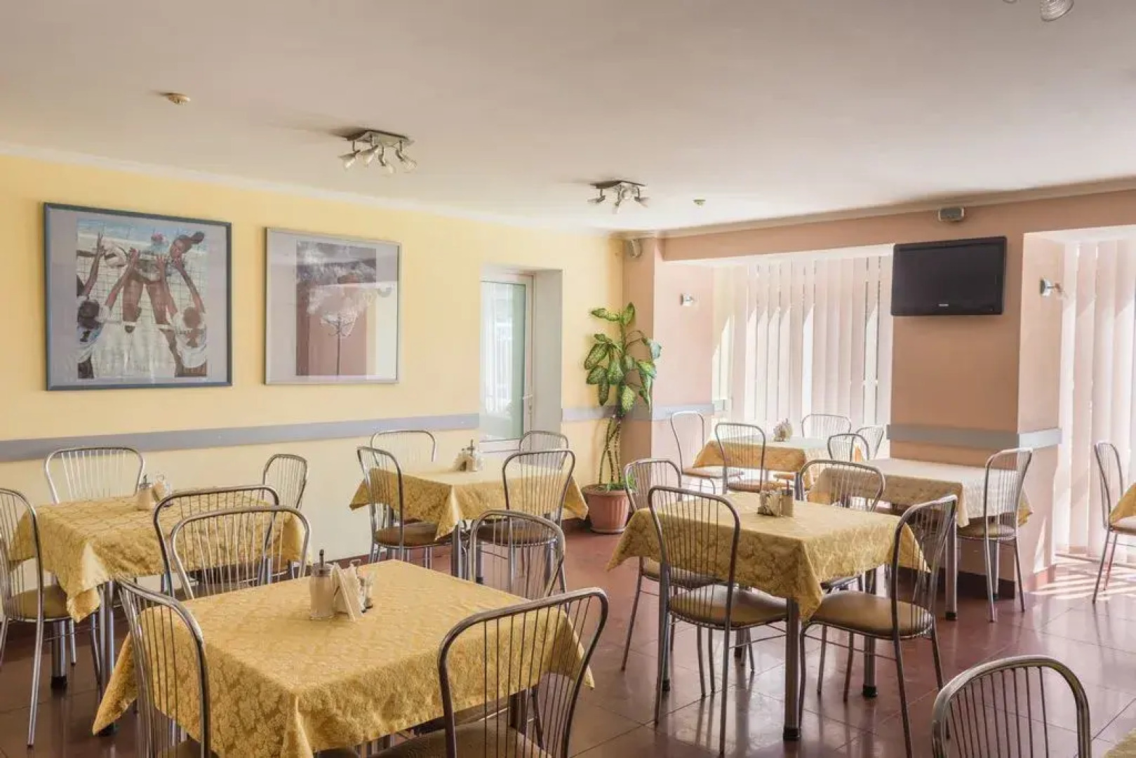 Гостиница Спортивная