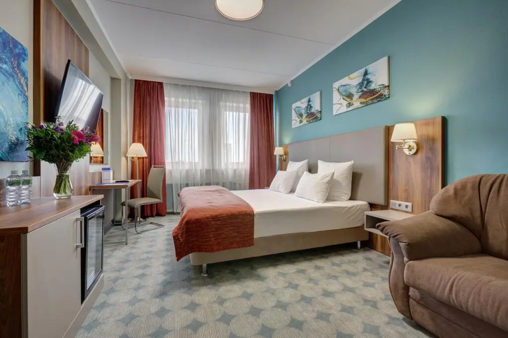 Гостиница Парк Тауэр