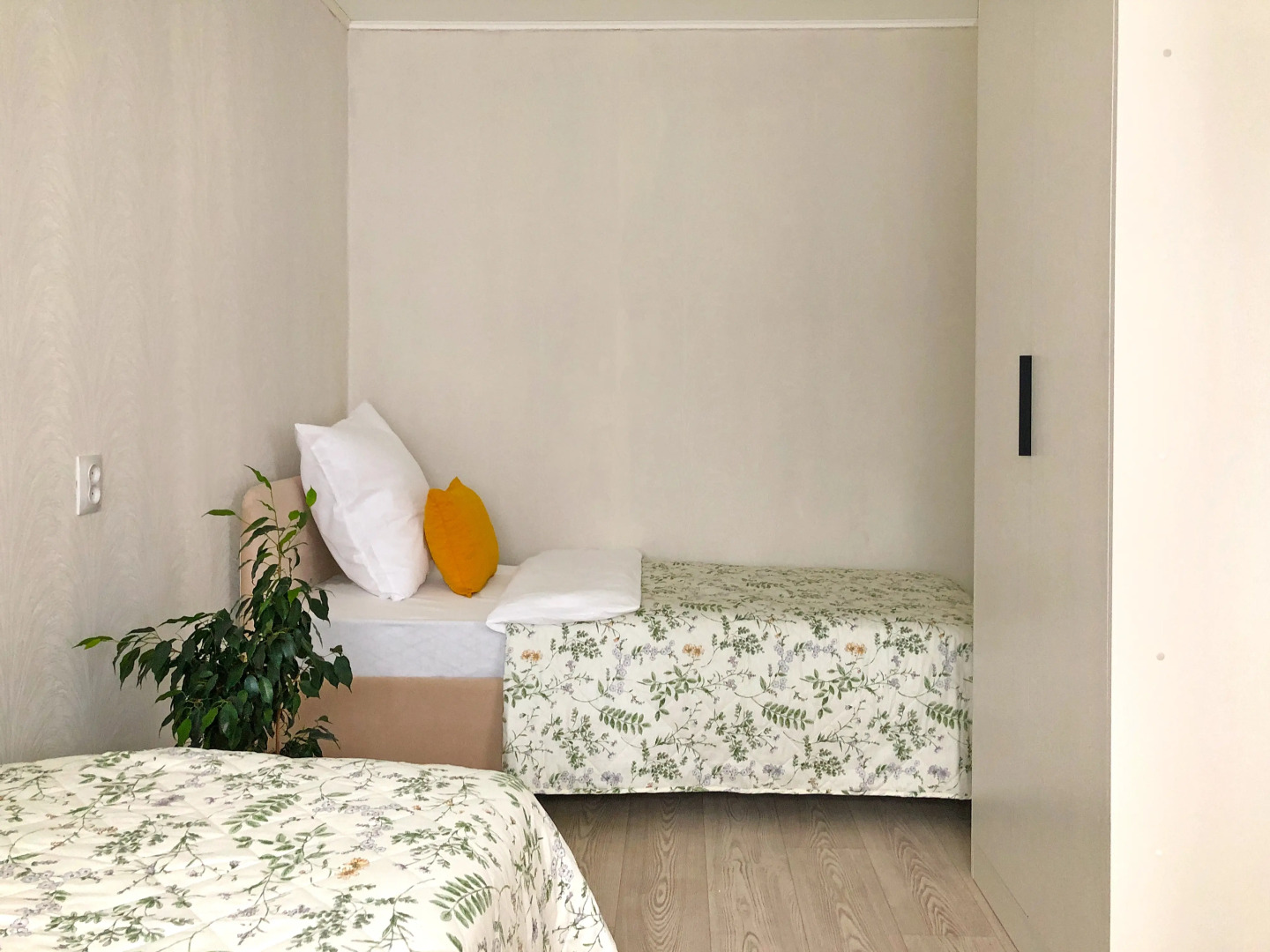 Апартаменты Двухкомнатные YarKo Цветы