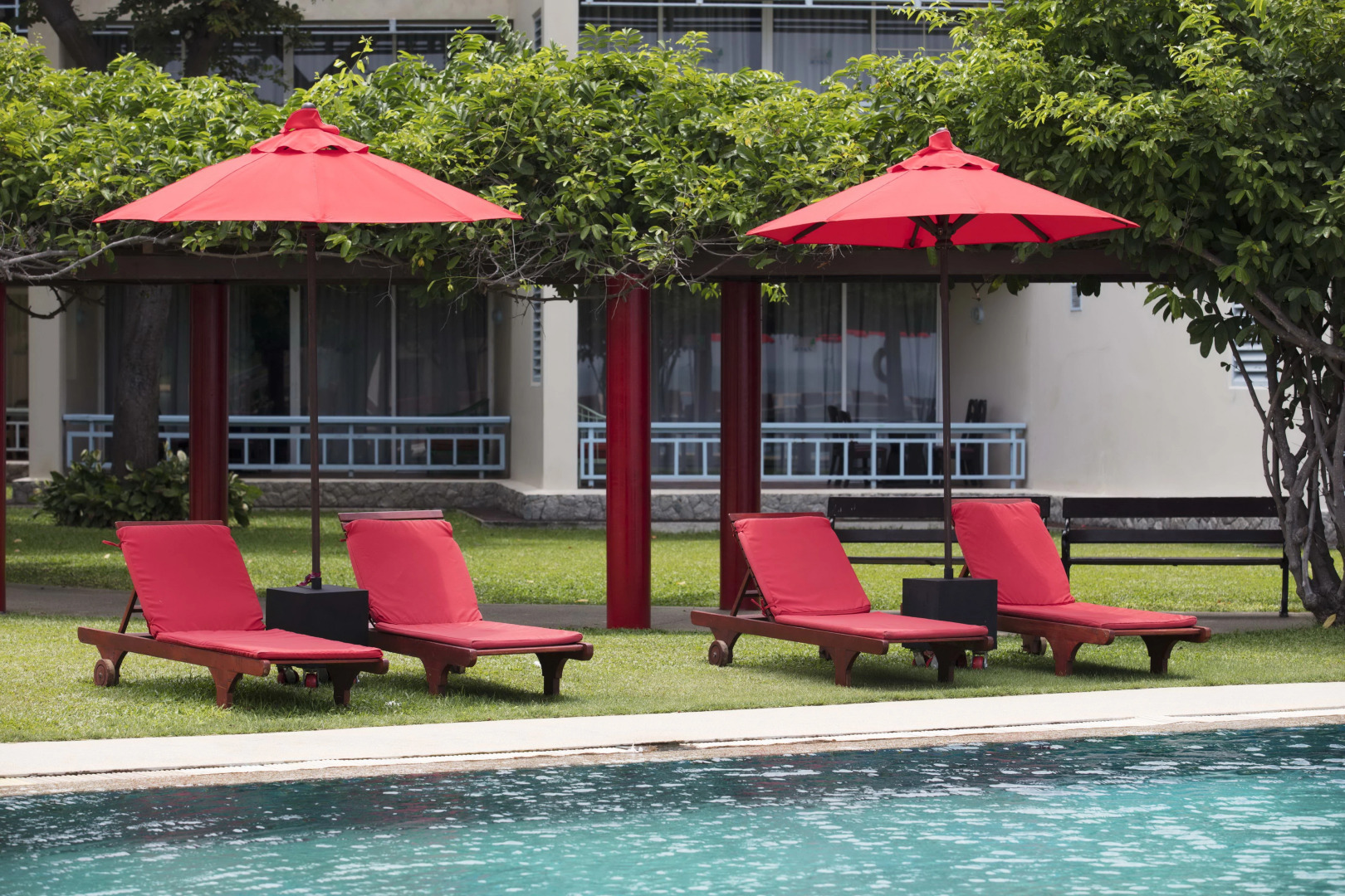 Отель Chom View