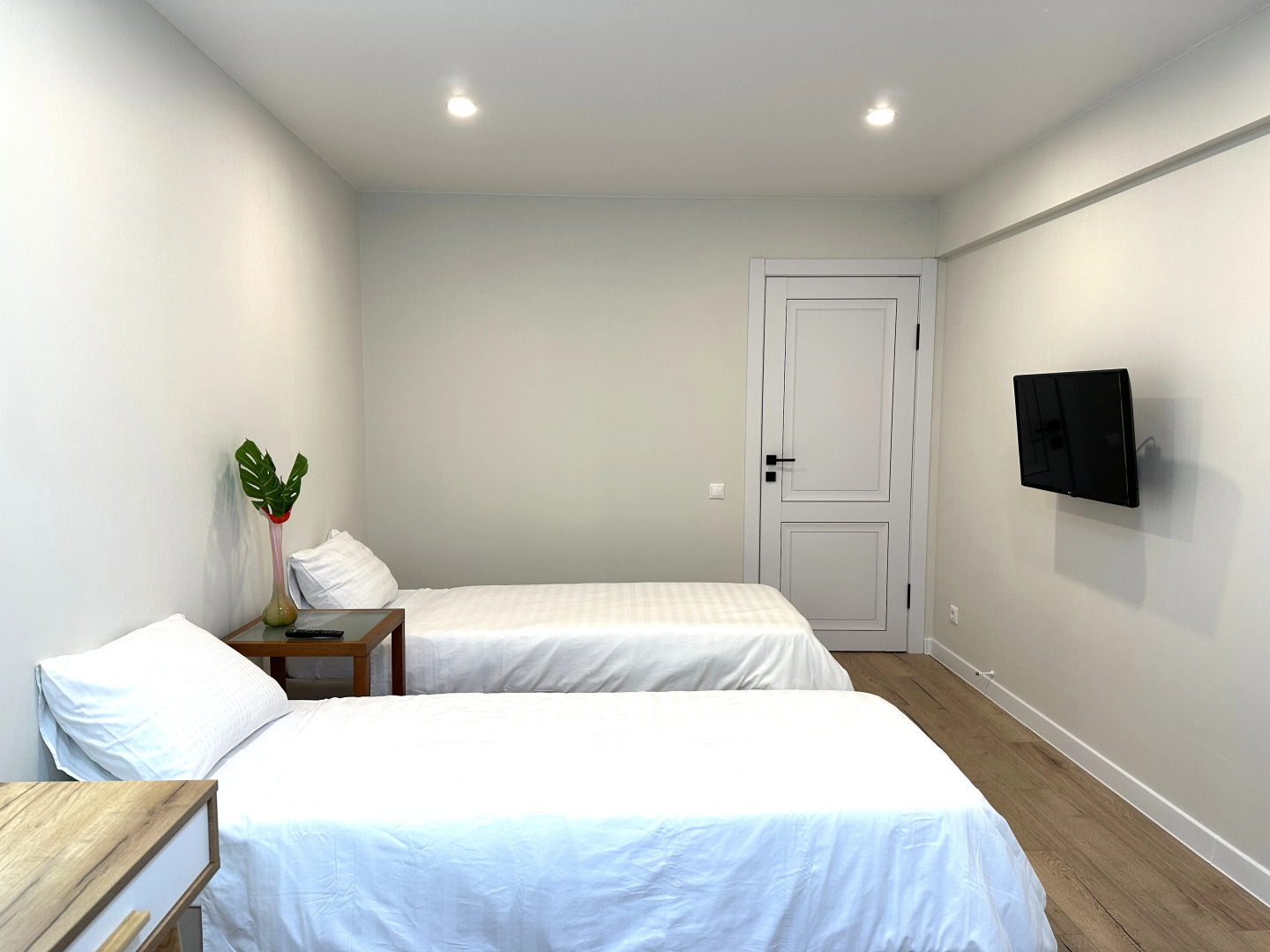 Квартира Цвет Моря Улица Роз 2-Комнатная