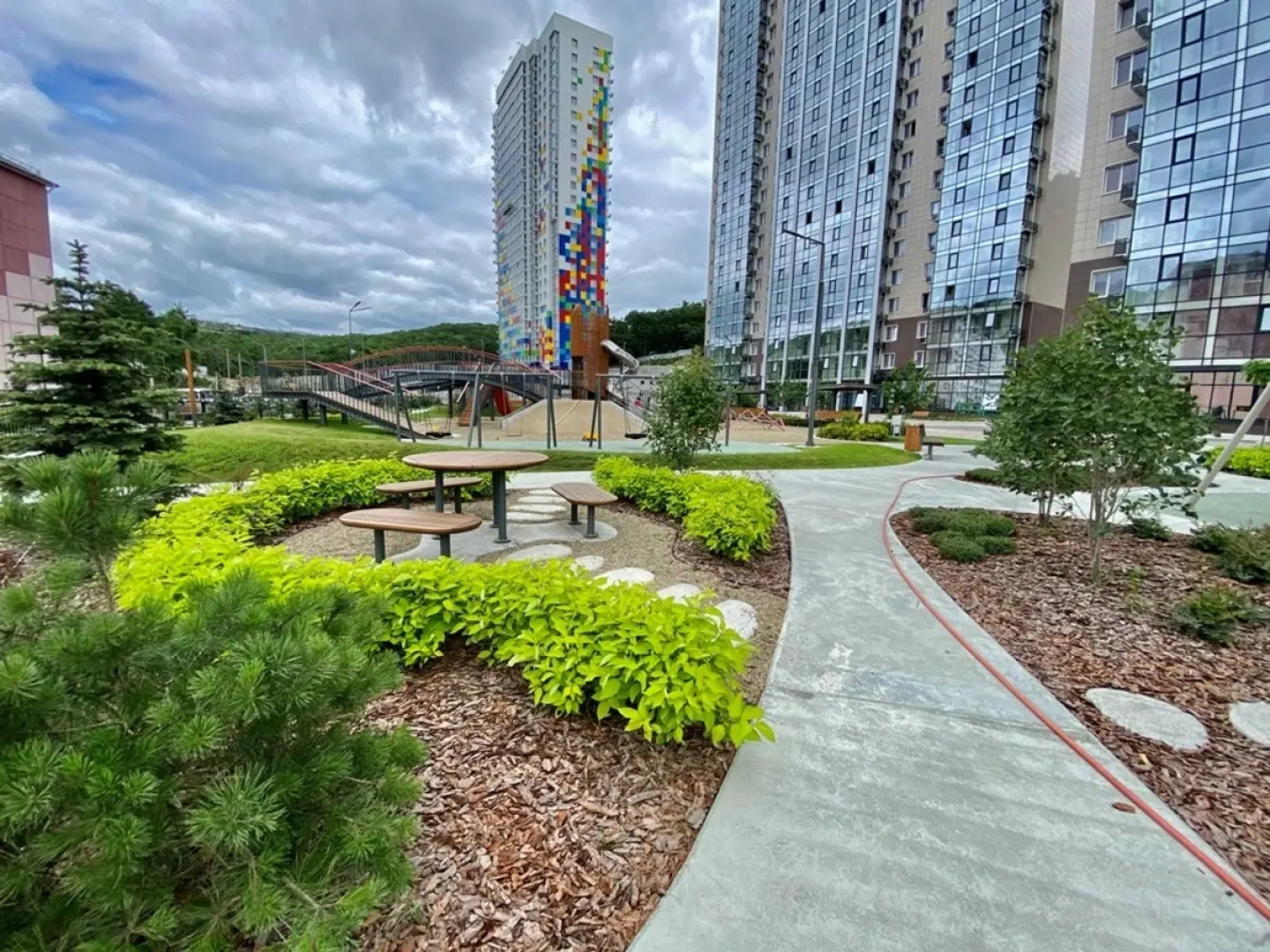 Апартаменты с Видом на Лес и Море