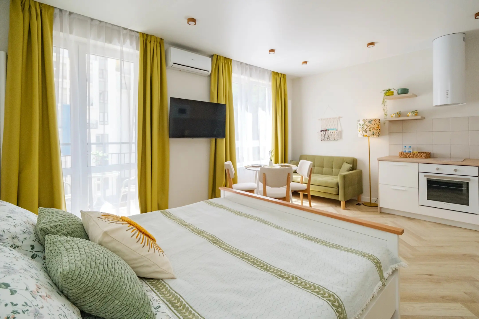 Апартаменты Уютная и новая студия в Кудепсте