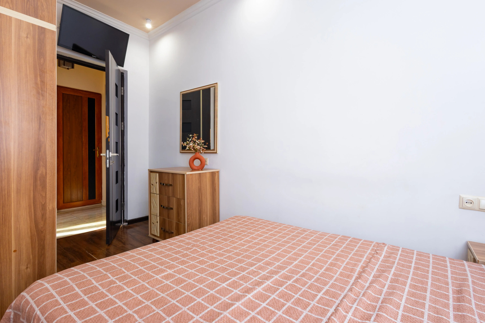 Квартира 2-к, улица Амиряна,AM104