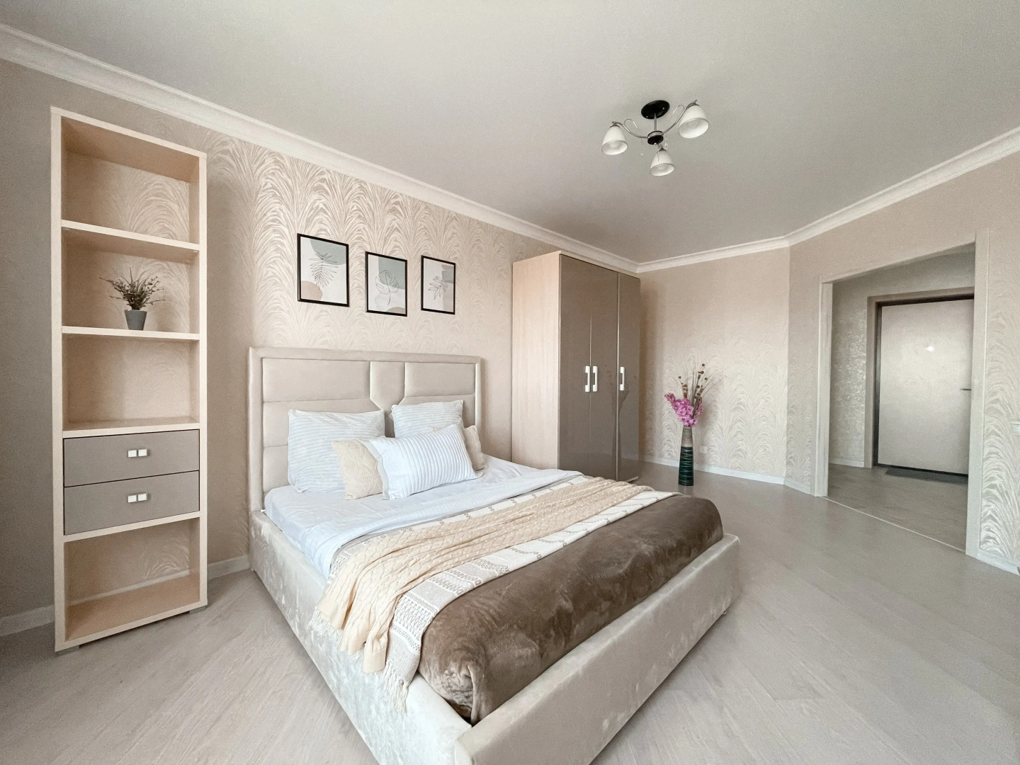 Квартира Green FOX с шикарным видом на реку Кутум